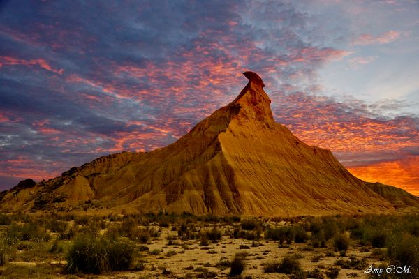 BARDENAS REALES, los Castillos de Arena de NAVARRA. Dedicada a EDUARDO CASTILLO.