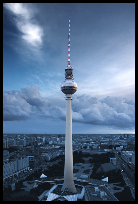 Berliner Fernsehturm Park Inn Perspektive Foto & Bild deutschland
