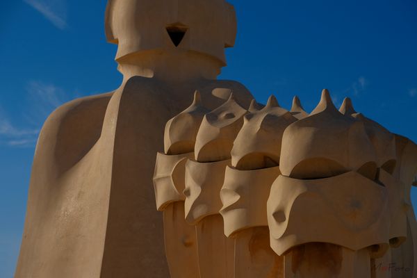 Caretas II Chimeneas de La Pedrera (La Casa Milà Barcelona Catalunya)