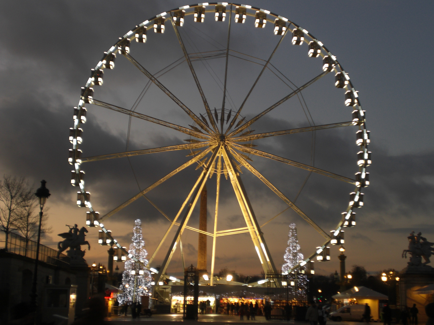 das schöne Riesenrad am Place de la Concort Foto & Bild europe