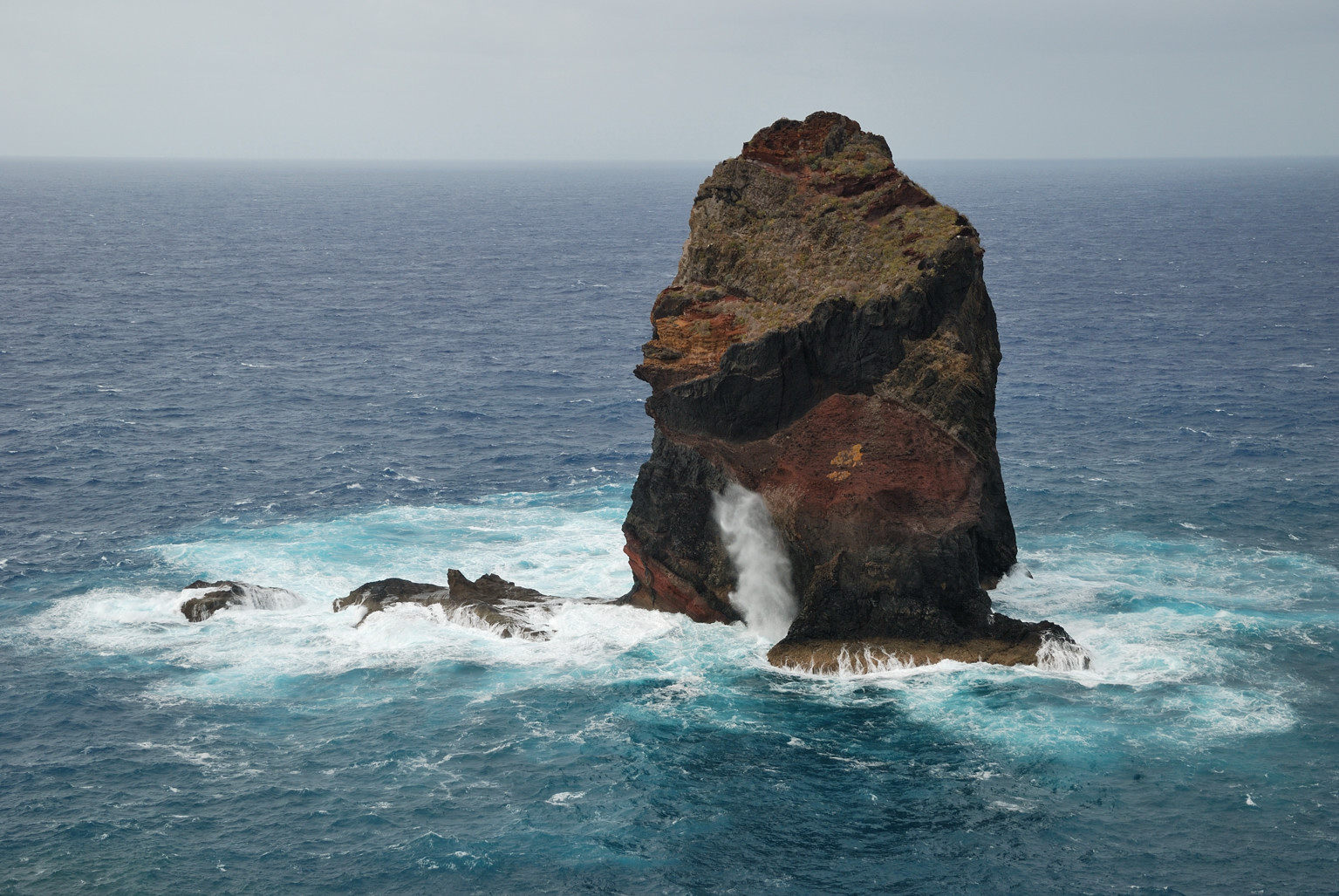 Der Fels in der Brandung Foto & Bild landschaft, meer & strand