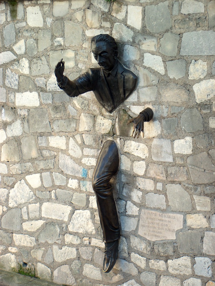 Der Mann,der durch die Wand gehen