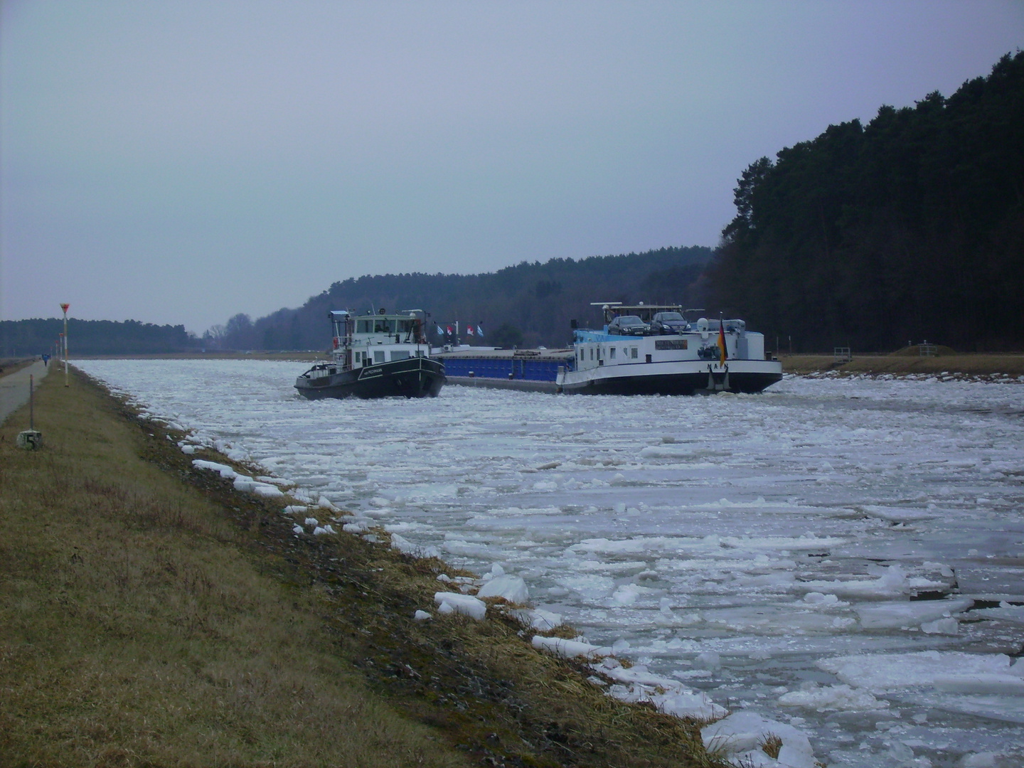 Eis am Rhein Main Donau Kanal Foto & Bild jahreszeiten, winter