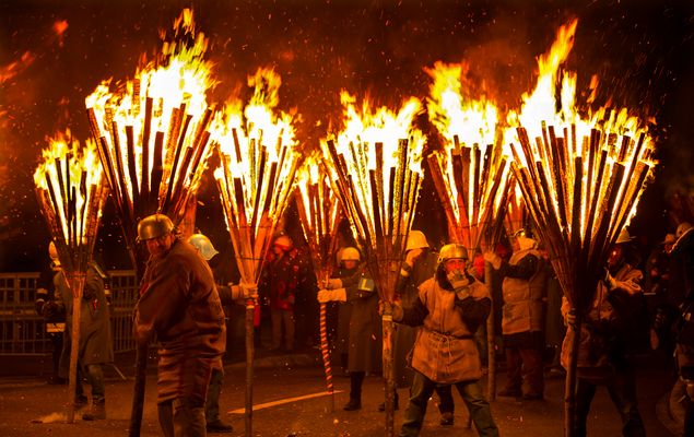 Zingst hafenfest ostseebad besonderes bodden nachmittag lässt wahren ganz Feuerwerk Bilder & Fotos