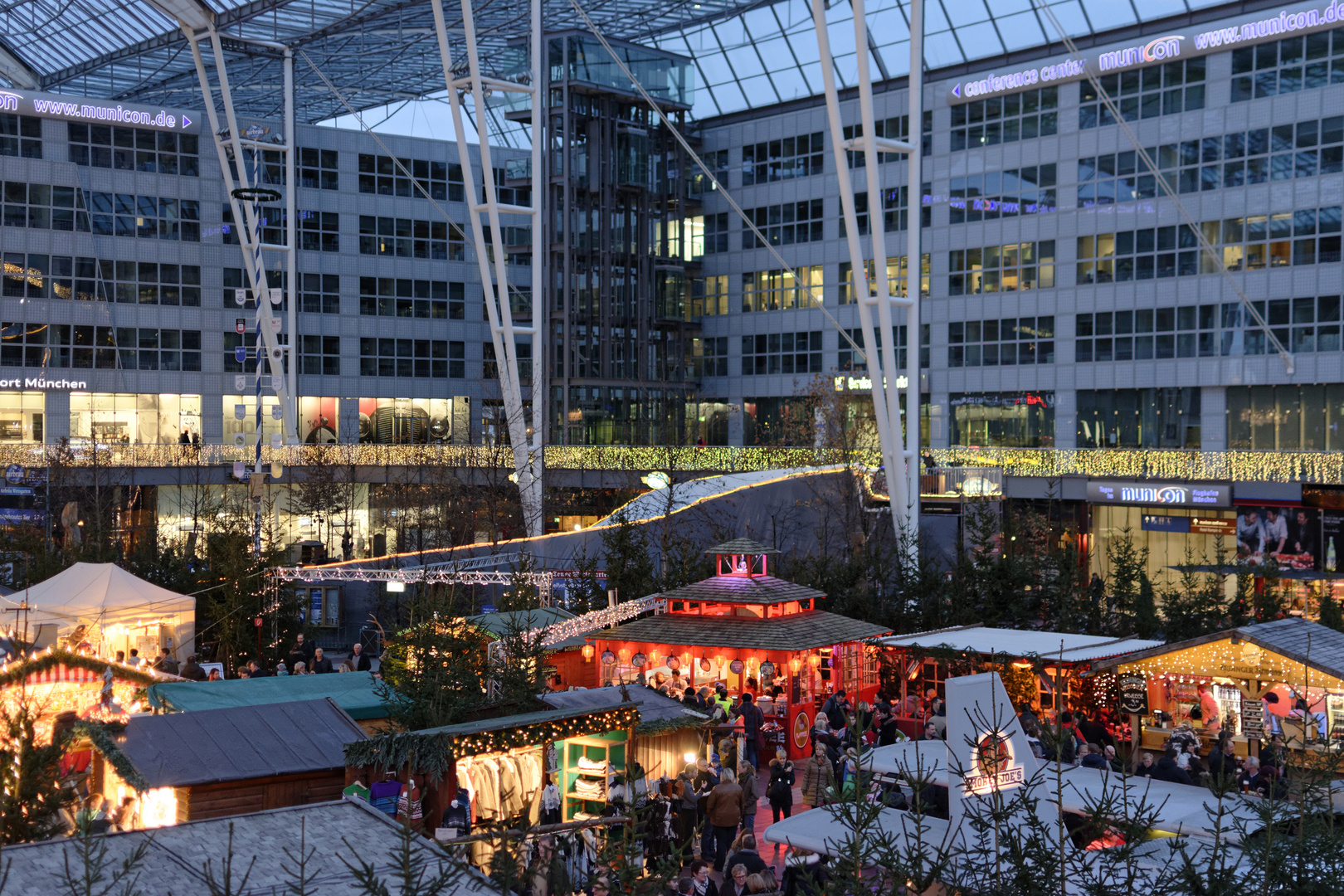 Weihnachtsmarkt Flughafen München Kostenlos Parken www.fotocommunity.de