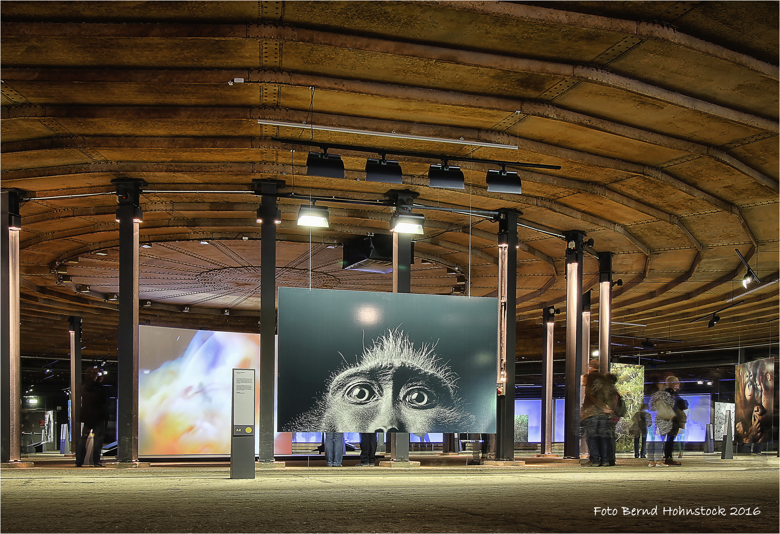 Gasometer Oberhausen. Wunder der Natur Foto & Bild architektur