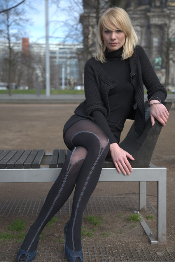 &quot;geile&quot; Strumpfhose Foto &amp; Bild fashion, outdoor, frauen Bilder auf