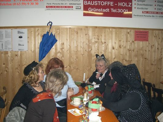 http://www.homepage24.de/homepage-editor/seite.php?path=Bilder+Fasching+2008&edit=1&filter=