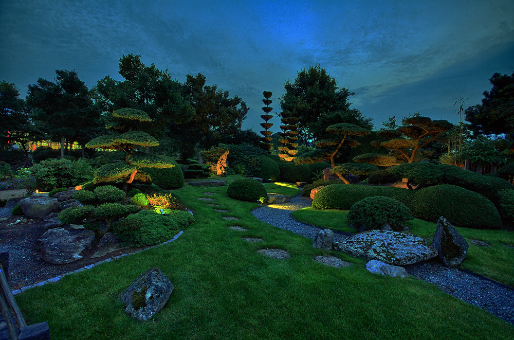 > Illumination im Park der Gärten > Foto & Bild