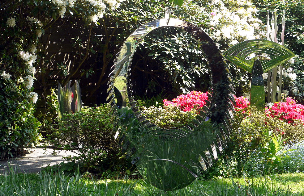 Kunst im Garten Foto & Bild kunstfotografie & kultur, gemälde