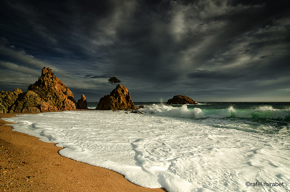 la tormenta se va...(the storm is gone..)