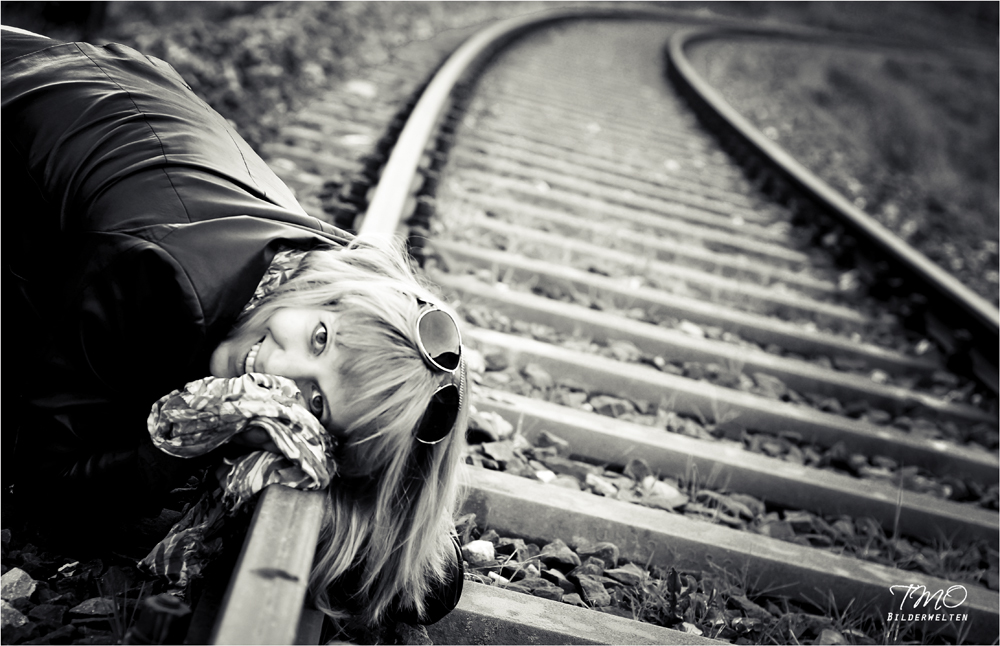 Leise Reise auf Gleise Foto & Bild Menschen, Outdoor, Portrait Bilder