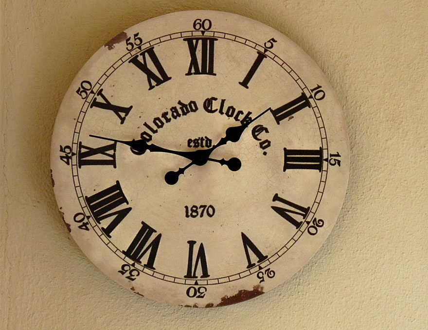 Meine neue Wohnzimmeruhr Foto & Bild | stillleben, uhren, halli Bilder