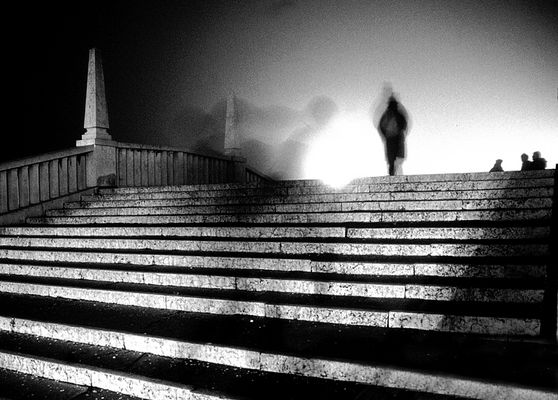 Mostra online di Franco Folgori "La realtà del visibile e dell'invisibile" 10.Ombre nella notte