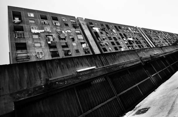 Mostra online di Fulvia Menghi "Paesaggio extraurbano" - 10. Ponticelli (Napoli)