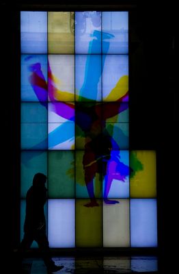Mostra online di Stefano Spedicato "Graffiti intorno a noi" - 6. Are you happy?