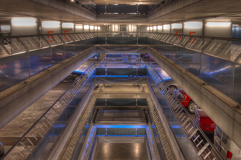 Parkhaus BerlinTegel Foto & Bild architektur, motive Bilder auf