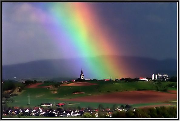 Regenbögen Bilder &amp; Fotos