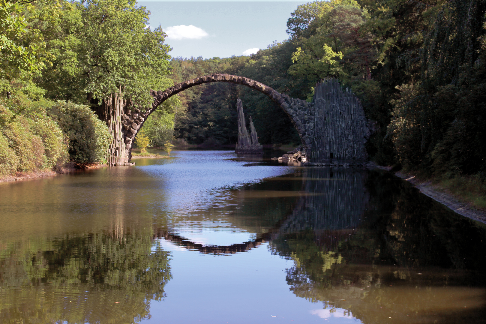 Teufelsbrücke im Kromlauer Park Foto & Bild | park, wasser, teich