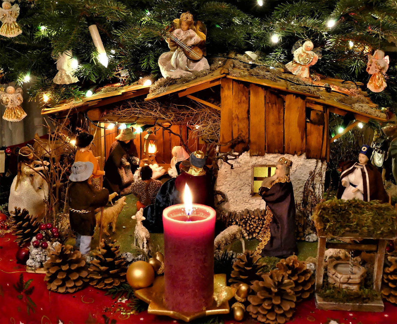 Unsere Krippe unterm Weihnachtsbaum Foto & Bild weihnachten, motive