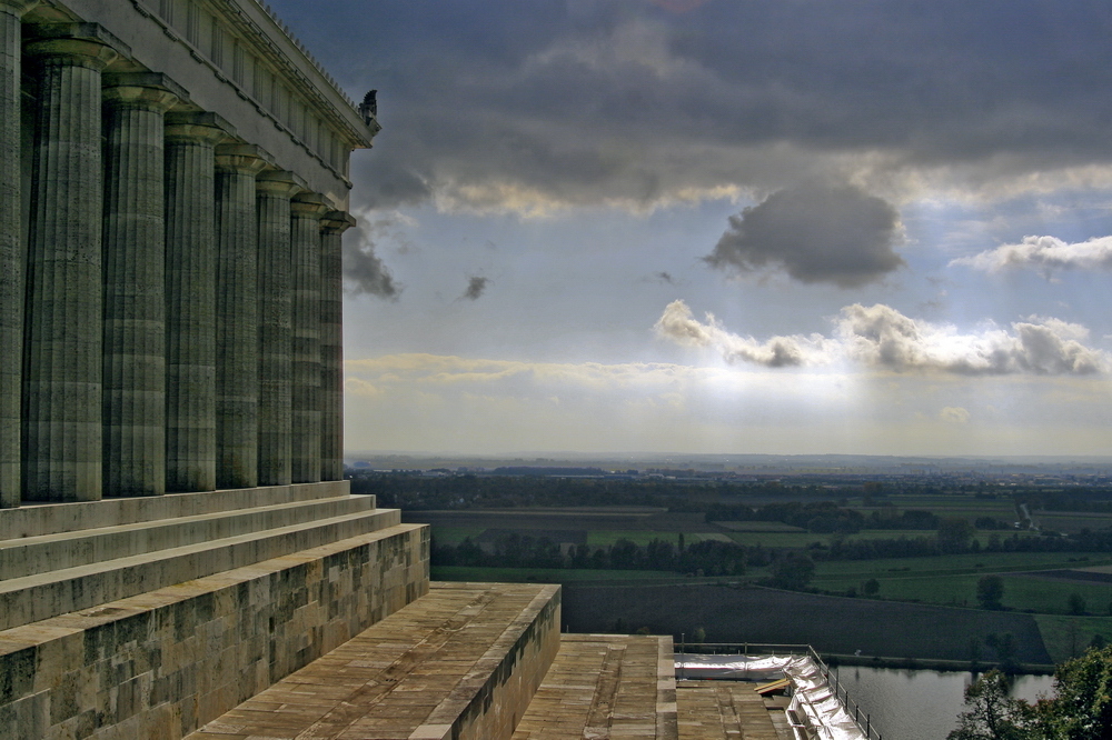 Walhalla ein Feldherrenblick über die Landschaft Foto & Bild