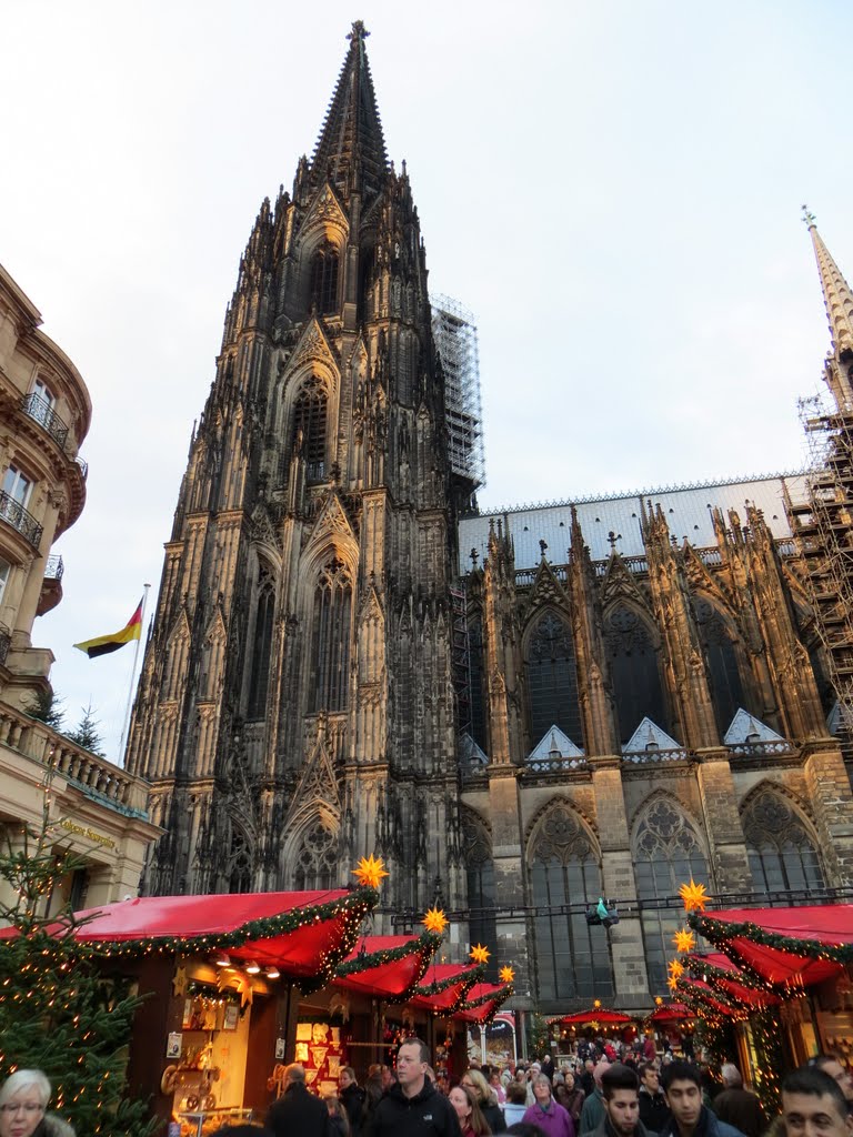 Weihnachtsmarkt am Kölner Dom Foto & Bild  architektur, sakralbauten 