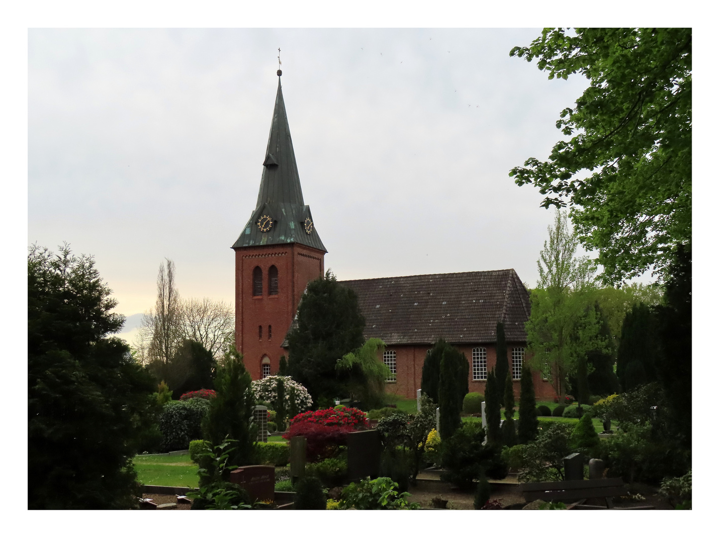 00 Kirche Blumen 083