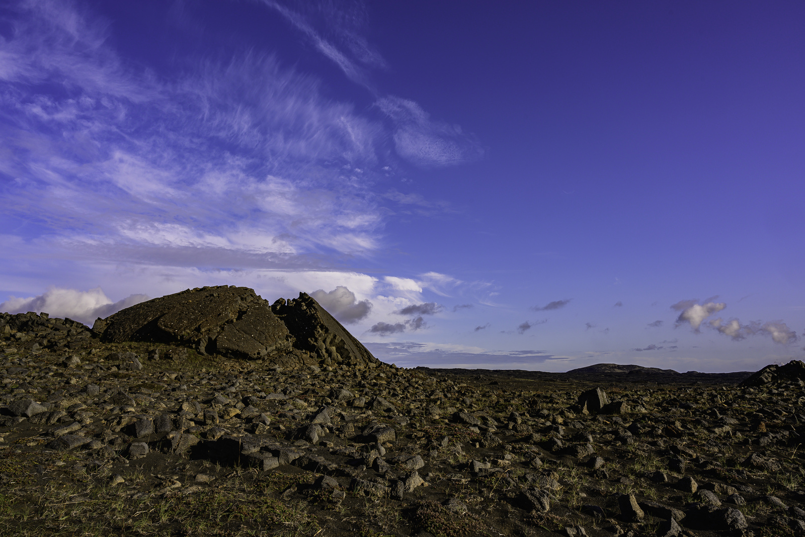 0032 Lavafeld mit Bombe