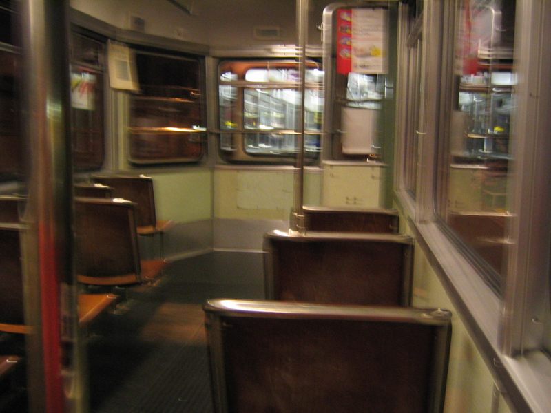 00.42 im tram