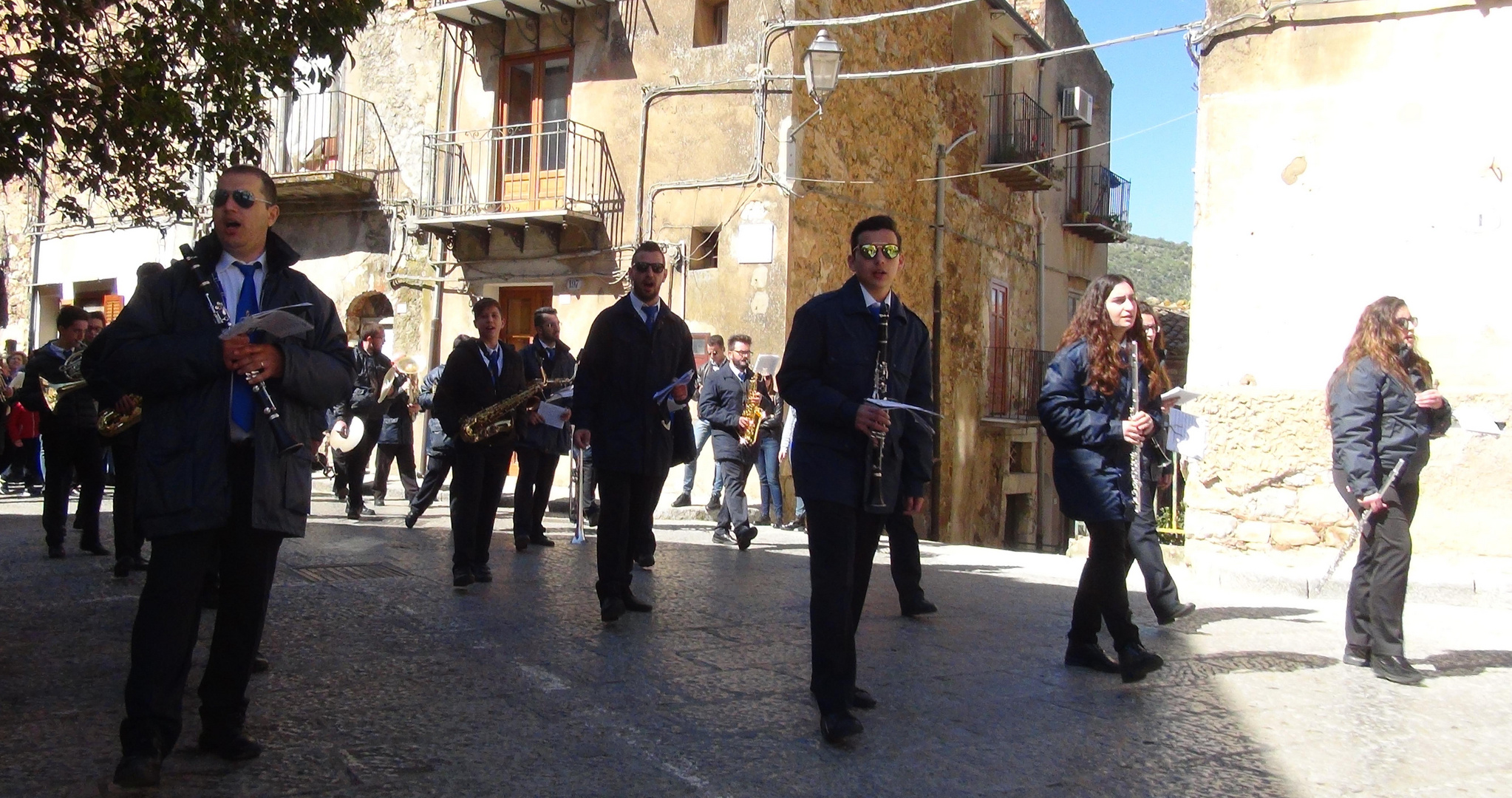 006 REPORTAGE Via Crucis a COLLESANO : "LA CERCA" 2017