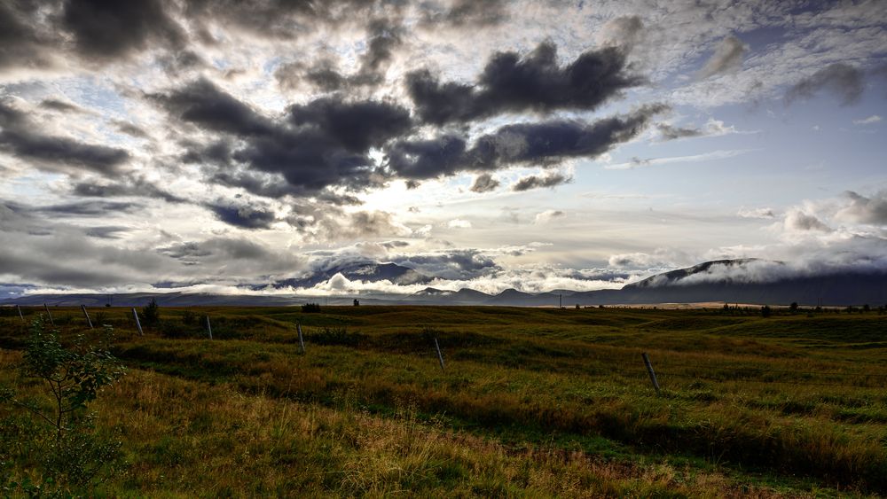 0089 Wolkenspiel