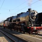 01 066 der Bayernbahn im Bahnhof Heufeld (Landkreis Rosenheim)