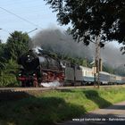 01 1066 mit einem Sonderzug in Solingen Ohligs