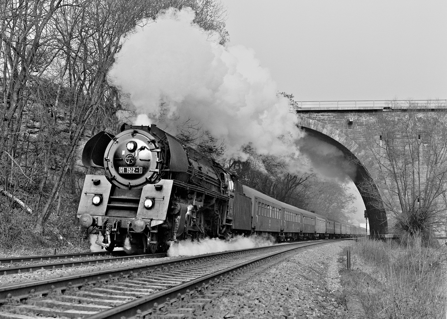 01 1512 unter der Autobahn Dresden-Eisenach in Göschwitz, März 1980