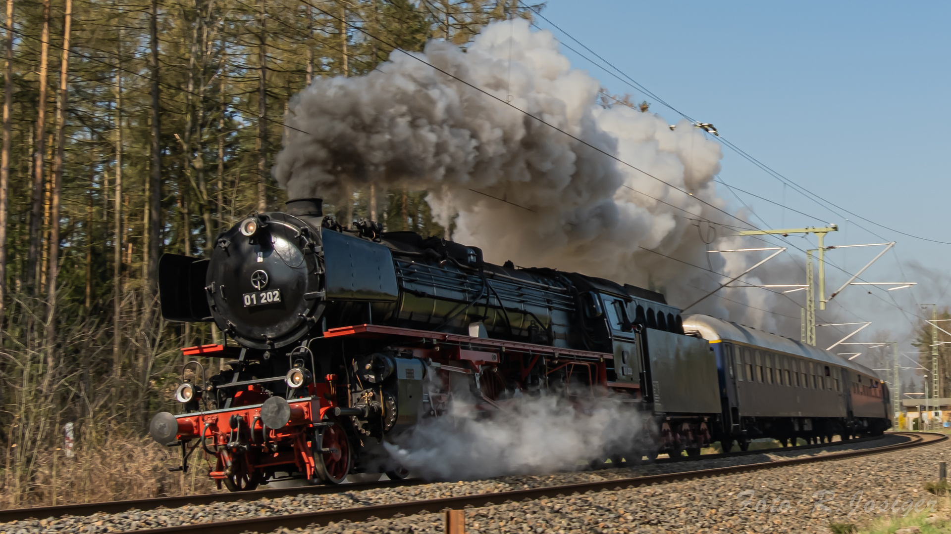 01 202 mit Volldampf durch´s schöne Vogtland