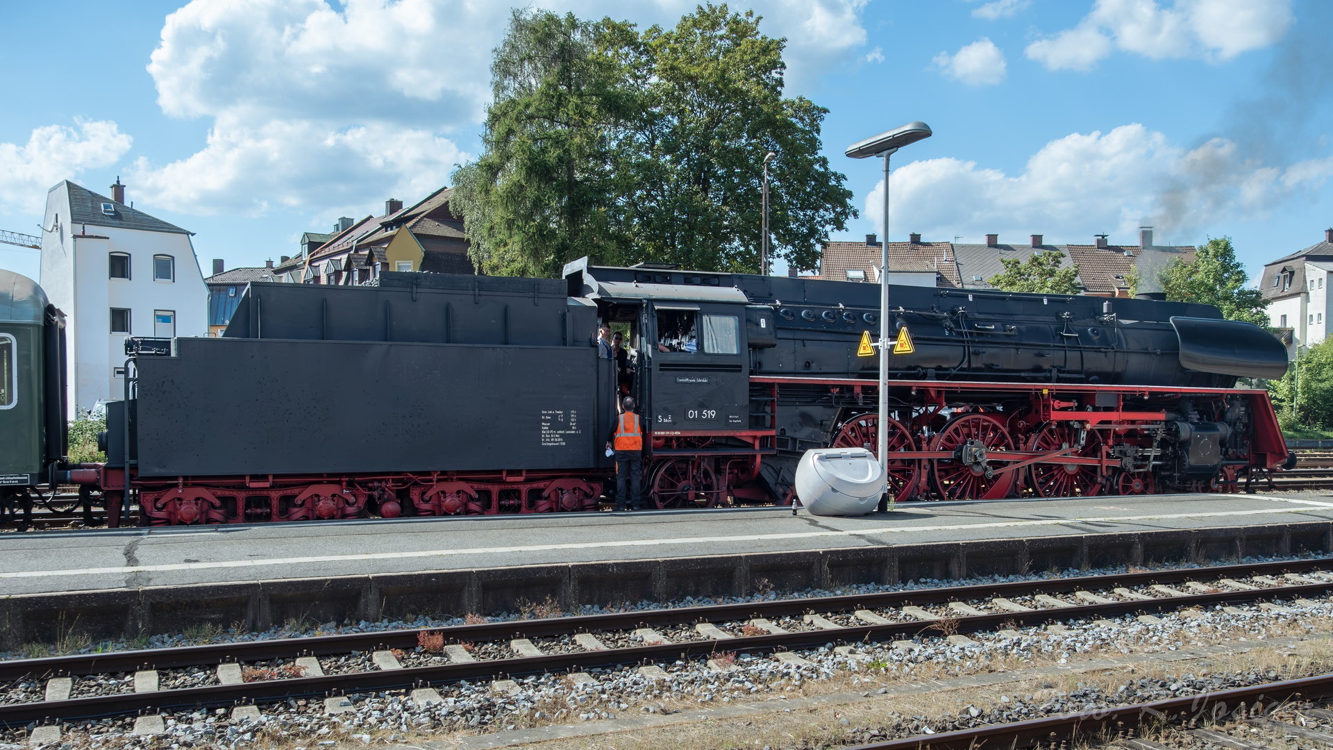 01 519 in Weiden (Oberpfalz) Foto & Bild eisenbahn, motive, junge