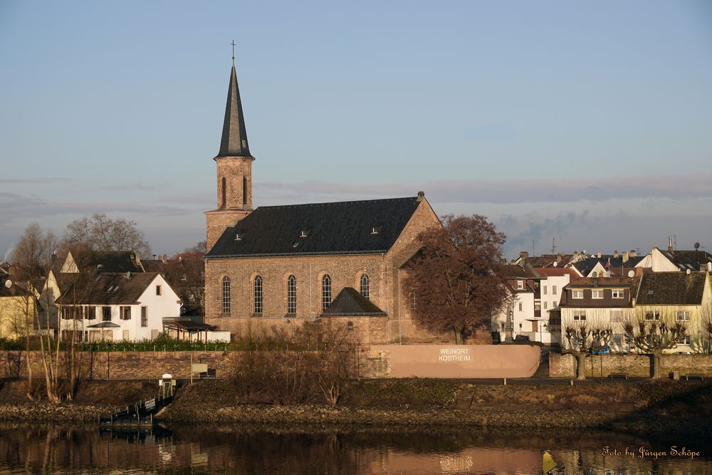 01 Kirche Kostheim