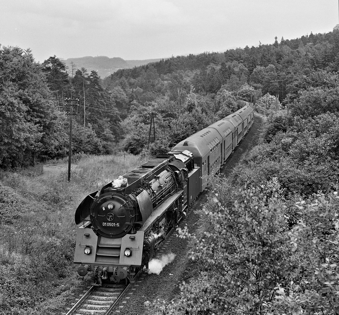 010501 mit Personenzug 6014 Jena - Weimar