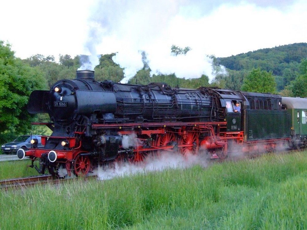 01066 Dampflok von Hemer nach Menden im Sauerland