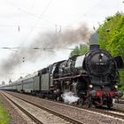 012 066-7 unterwegs auf der Rollbahn