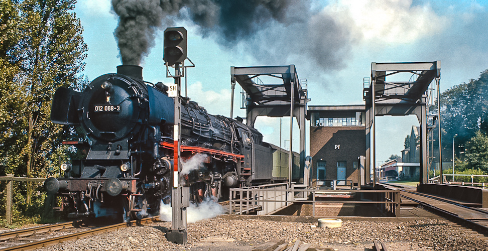 012 068 in Papenburg