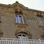 014 F nor St. Aubin: Fassade Rathaus