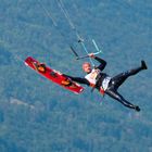 0176-Kitesurfer in Lüscherz