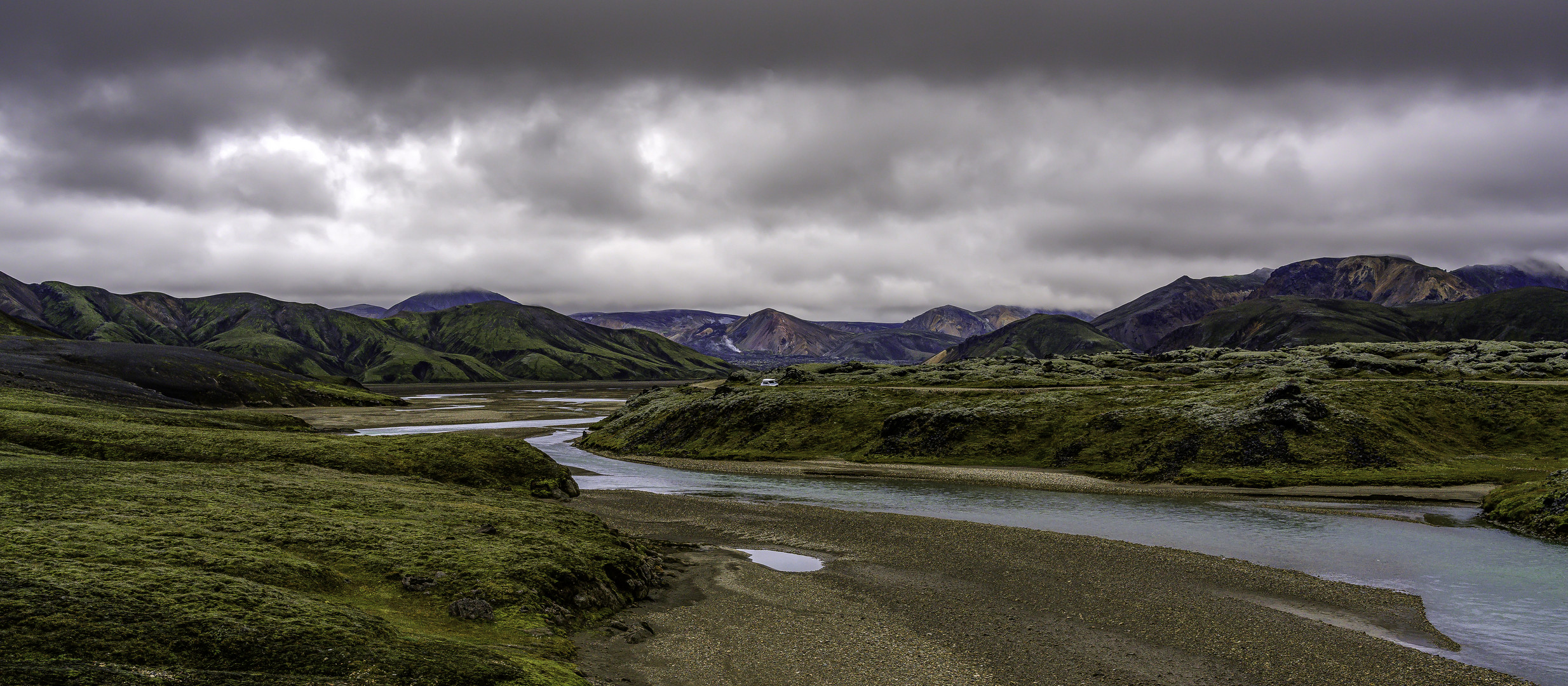 0250 Bergwelt bei Landmannalaugar