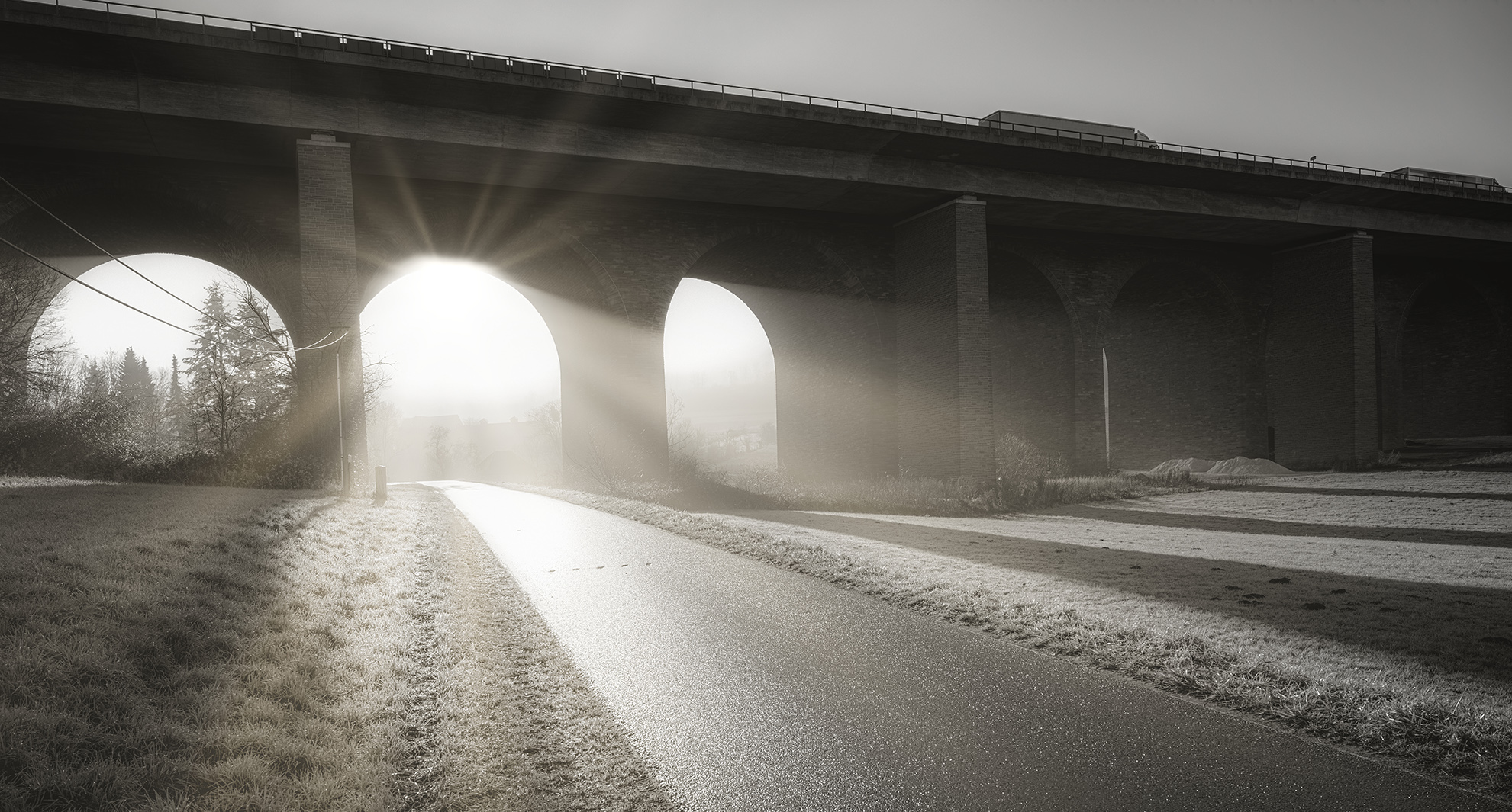 0250TZ Brücke Ölbergen  sw