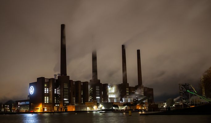 02/52 ... die vier Schornsteine ...