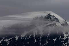 026-20230622 - Spitzbergen - Longyearbyen-Pooleypynten - _19A2009-Verbessert-RR