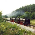 03 001 und 01 137 am Hönebacher Tunnel Strecke Bebra-Eisenach