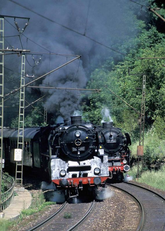 03 1010-01 1066 Geislinger Steige Parallelfahrt