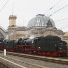 03 2155-5 in Dresden Hbf, am 08.04.2017